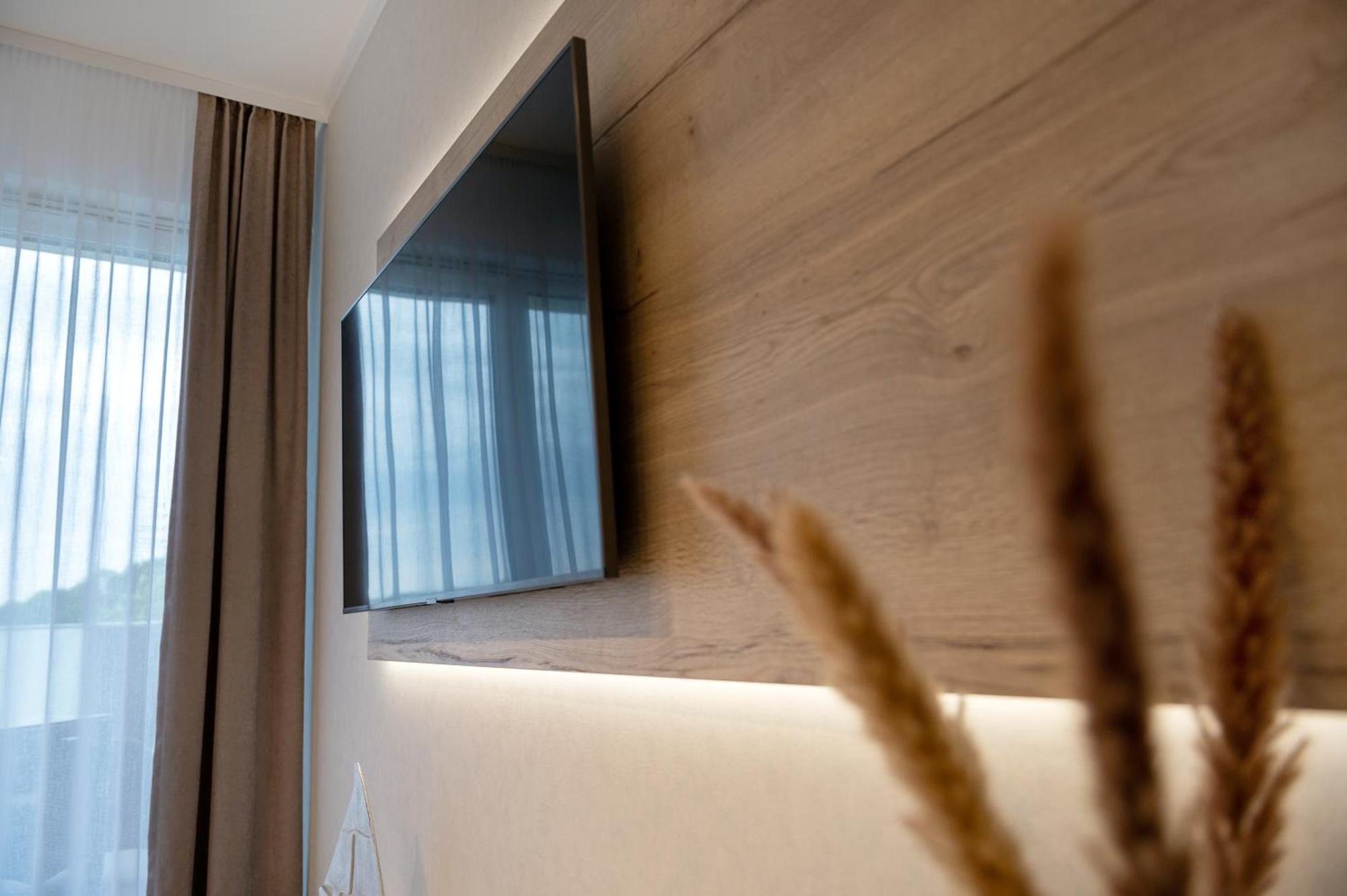 Platinium Moon - Przy Samym Morzu - Easy-Rent Apartments Ревал Екстериор снимка